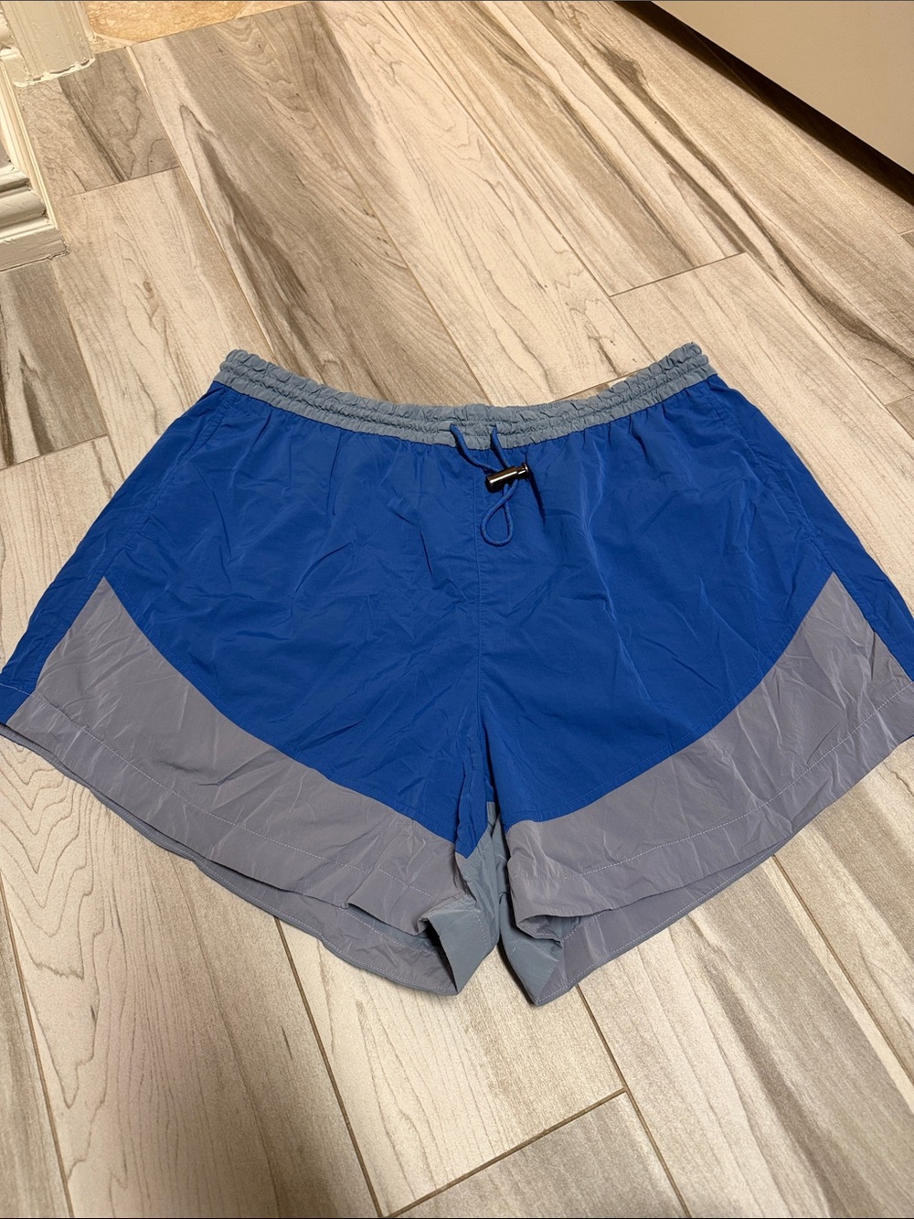 Lululemon Evergreen High-Rise Shorts Blue Size 12